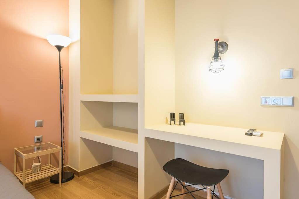 Apartamento Rest Sleep Repeat By Museum-2 Atenas Exterior foto